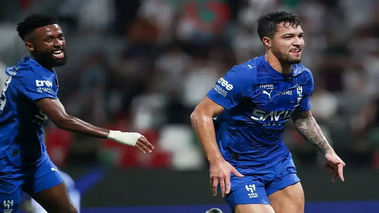 قائمة محترفي الهلال.. خيارات خيسوس لمواجهة الفيحاء في الجولة 17 بالدوري السعودي